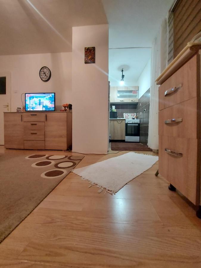 Ada Apartman Apartment Sarajevo Exterior photo